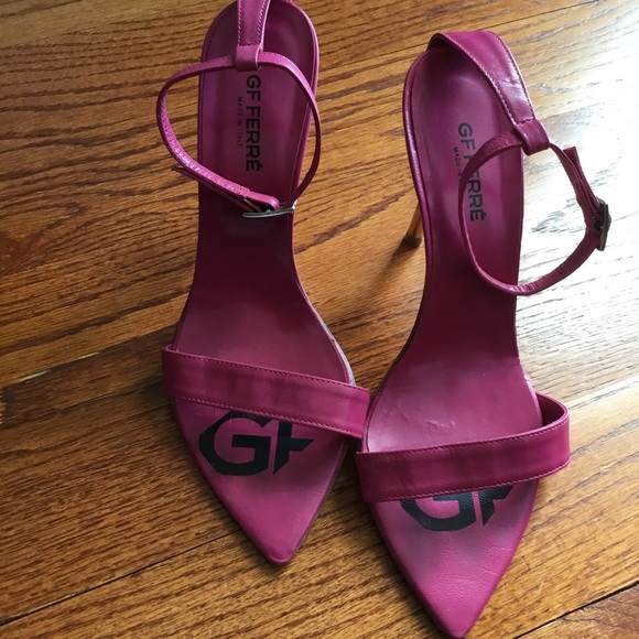 Gianfranco Ferre Shoes - GF Ferre hot pink heels